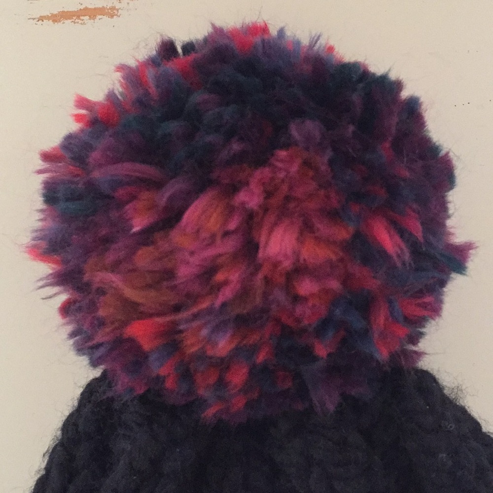 Cai Cap Co Winter Knit Beanie Black with Pom Pom - Picture 4 of 5